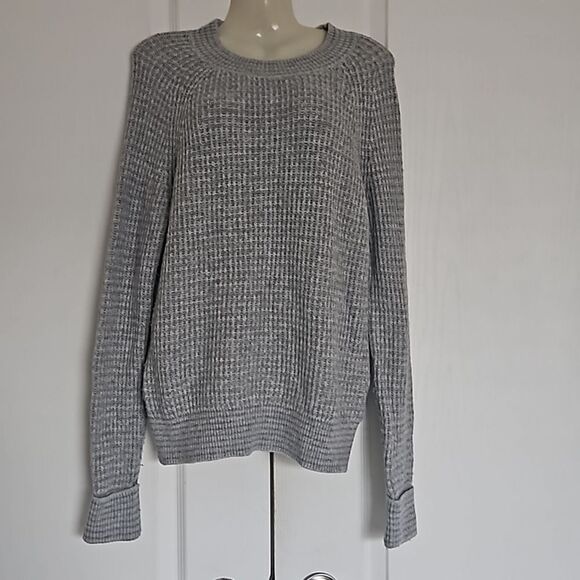 Denver Hayes Women's Knitted Crew Neckline Long Sleeves Sweater  Gray Small Peti - Picture 1 of 16